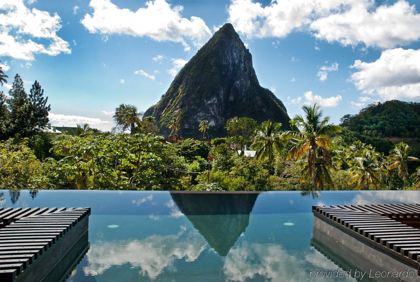 Rabot Hotel From Hotel Chocolat Soufriere Exterior photo