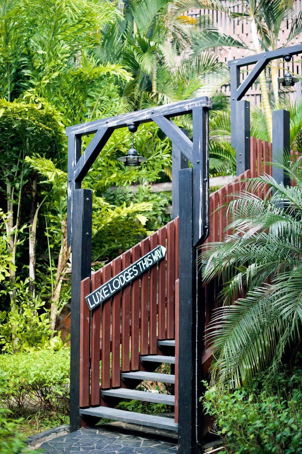 Rabot Hotel From Hotel Chocolat Soufriere Exterior photo